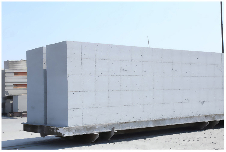宝塔加气块 加气砌块 轻质砖气孔结构及其影响因素